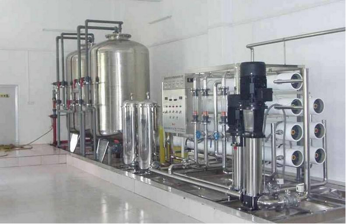 霧霾頻發引發水標準危機 購買凈水設備需當心 霧霾頻發引發水標準危機 購買凈水設備需當心