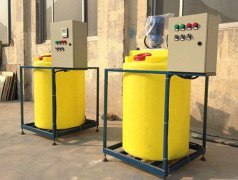 ����ʽ�ɷ�Ͷ���b�ýM�������c�����÷�����B���D�ģ�