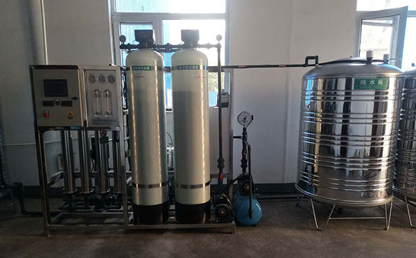 ʯ���fĳ�e�^��ُ0.5����1�����B͸�O��