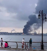 回顧中石油大連石化分公司燃料泵著火 環境污染監測中 回顧中石油大連石化分公司燃料泵著火 環境污染監測中