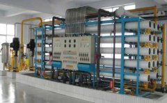 ���ν�B���B͸����ˮ�O���\�в��E���������D�ģ�