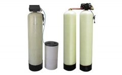 汽車玻璃生產制造為什么使用軟化水設備?(圖文) 汽車玻璃生產制造為什么使用軟化水設備?(圖文)